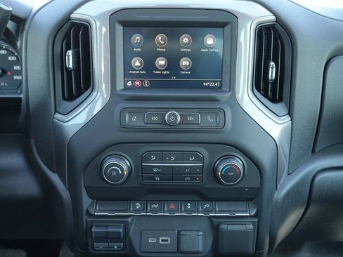 Used 2021 Chevrolet Silverado 1500 W/T w/ Z71 Off-Road Package AWD/4WD image 25