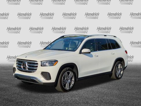 Certified 2024 Mercedes-Benz GLS 450 4MATIC image 5