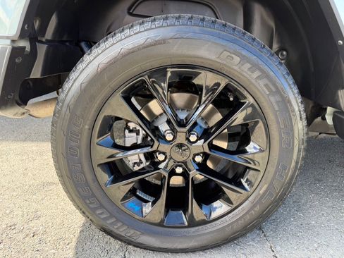 Used 2023 Jeep Wrangler Sahara image 55