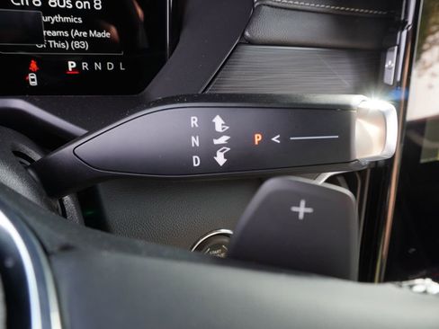 New 2026 GMC Acadia Elevation image 19