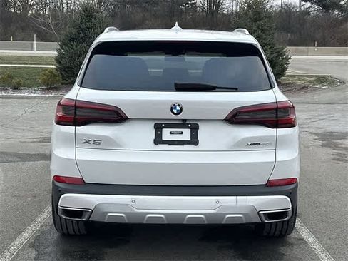 Used 2022 BMW X5 xDrive40i image 4