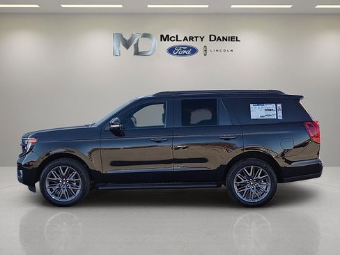 New 2026 Ford Expedition Platinum w/ Stealth Appearance Package image 3