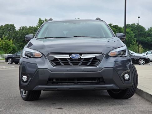 Used 2023 Subaru Crosstrek 2.5i Limited w/ Moonroof Package AWD/4WD image 3