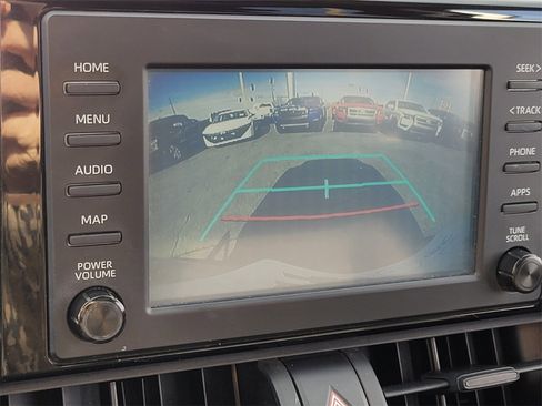 Used 2019 Toyota RAV4 XLE image 23