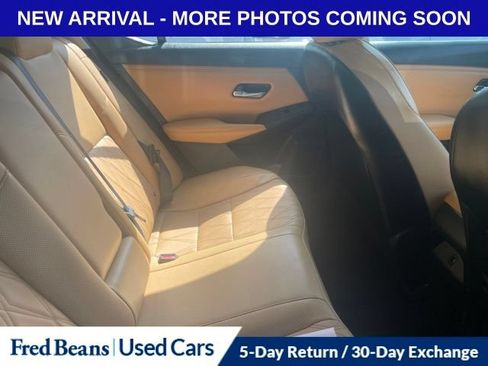 Used 2023 Nissan Sentra SV w/ SV Premium Package FWD image 8