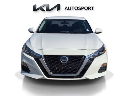 Used 2020 Nissan Altima 2.5 S image 2