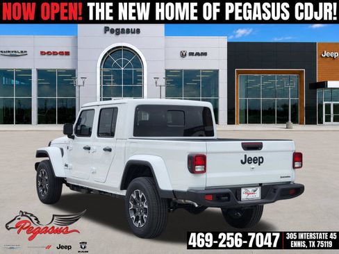 New 2026 Jeep Gladiator Mojave AWD/4WD image 5