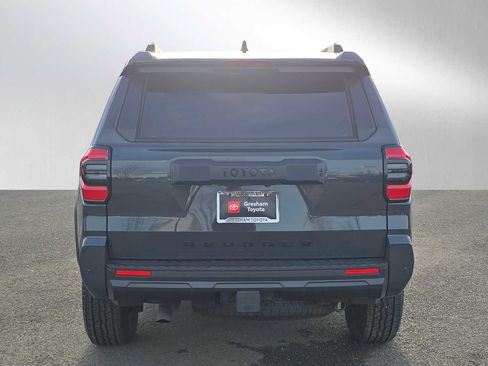 Certified 2025 Toyota 4Runner TRD Off-Road Premium image 5