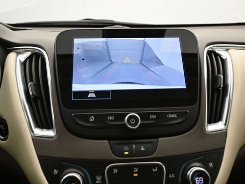 Certified 2024 Chevrolet Malibu LT image 19