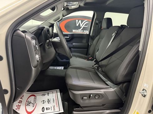 New 2026 GMC Sierra 1500 Pro w/ Graphite Edition image 9