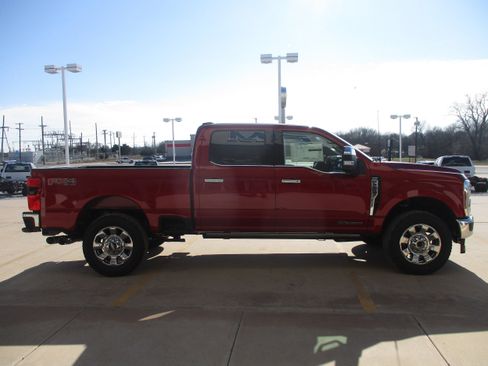 New 2025 Ford F250 Lariat w/ Lariat Ultimate Package image 5