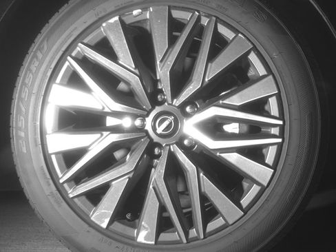 Used 2025 Nissan Altima 2.5 SV FWD image 10