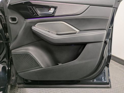 Used 2022 Acura MDX SH-AWD w/ Advance Package image 27