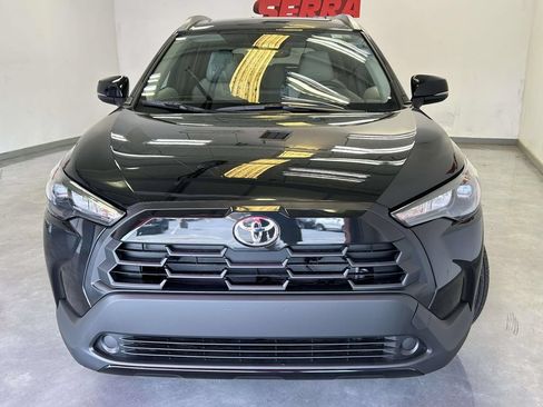 Used 2026 Toyota Corolla Cross LE w/ Moonroof Package FWD image 8