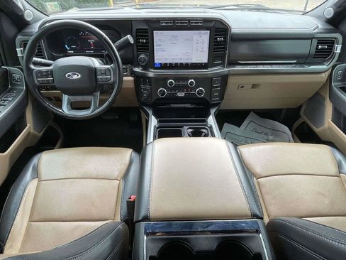 Used 2023 Ford F250 Lariat w/ Lariat Ultimate Package AWD/4WD image 11