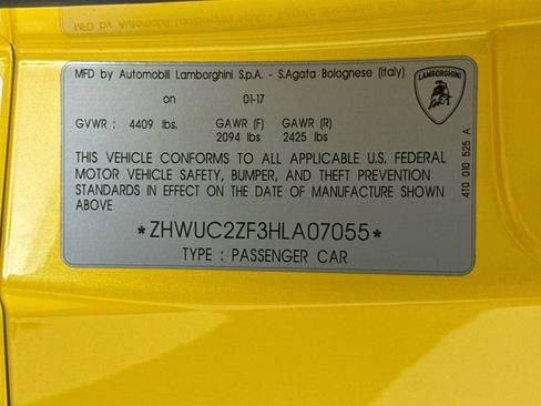 Used 2017 Lamborghini Huracan LP 580-2 RWD image 31