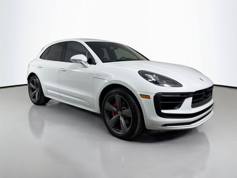 Used 2025 Porsche Macan S AWD/4WD image 9