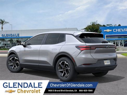 New 2026 Chevrolet Equinox EV LT image 3