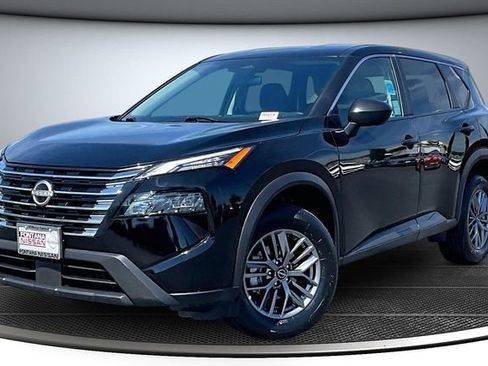 Certified 2024 Nissan Rogue S image 3