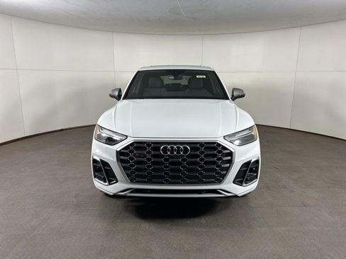 New 2025 Audi SQ5 Premium Plus image 2