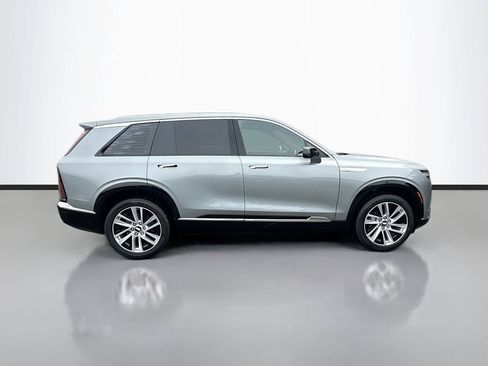 New 2026 Cadillac Vistiq Luxury image 4