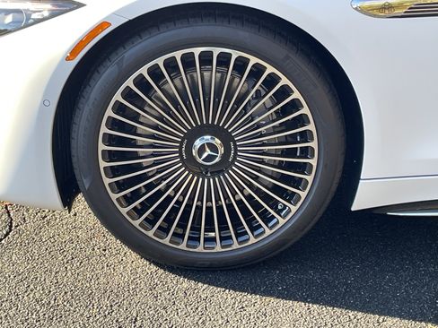 New 2026 Mercedes-Benz Maybach SL 680 image 25