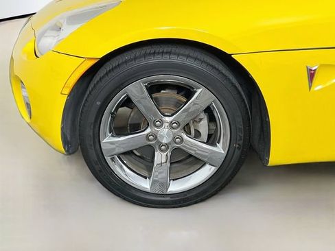 Used 2007 Pontiac Solstice Convertible w/ Premium Package RWD image 20