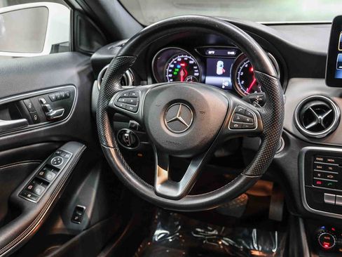 Certified 2020 Mercedes-Benz GLA 250 image 19