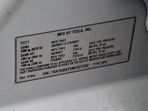 Used 2022 Tesla Model Y Performance image 36