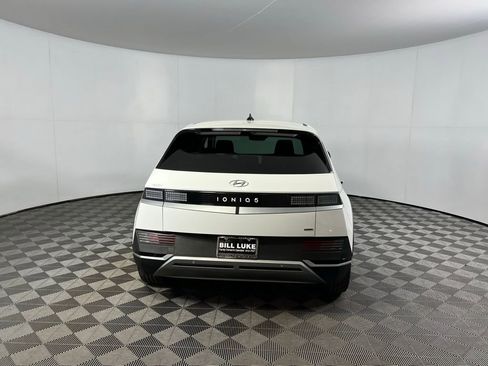 Used 2024 Hyundai Ioniq 5 SEL image 8