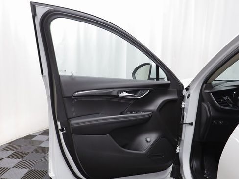 Used 2022 Buick Envision Preferred image 4