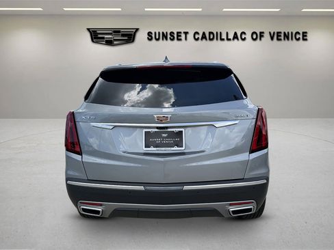 New 2026 Cadillac XT5 Premium Luxury w/ Driver Assist Package FWD image 4