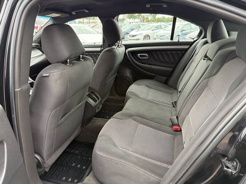 Used 2013 Ford Taurus SEL FWD image 12