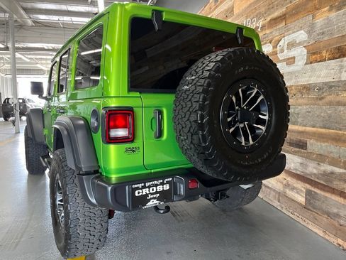 Used 2025 Jeep Wrangler Unlimited Sport AWD/4WD image 23