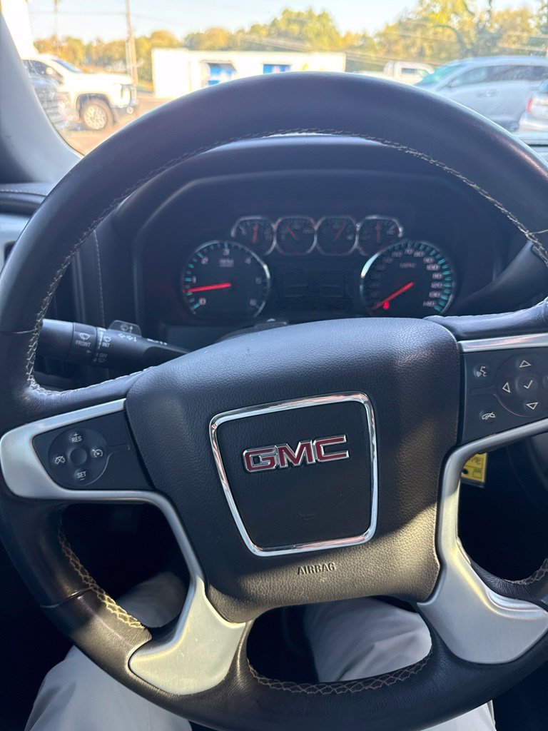 Used 2018 GMC Sierra 1500 SLT w/ SLT Premium Package AWD/4WD image 6