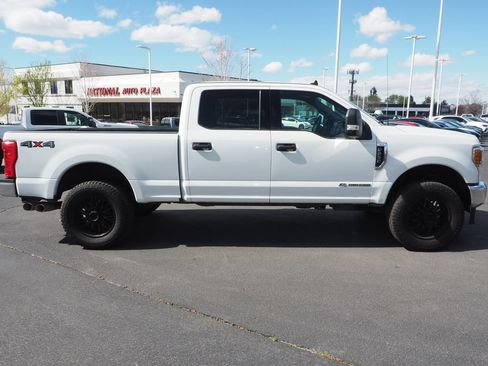 Used 2019 Ford F250 XLT AWD/4WD image 7