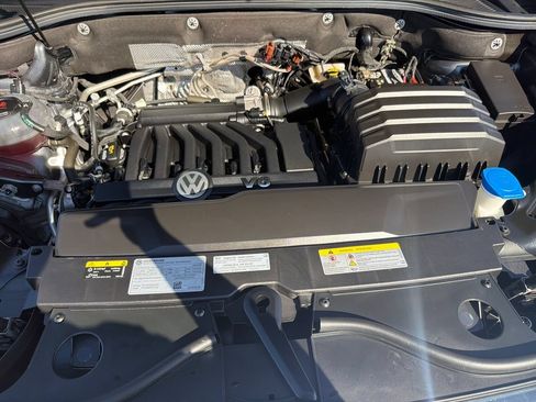 Certified 2023 Volkswagen Atlas SE w/ Panoramic Sunroof Package AWD/4WD image 32