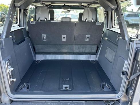 Used 2025 Ford Bronco Big Bend w/ Black Diamond Package image 10