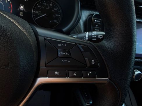 Used 2024 Nissan Kicks SV FWD image 14