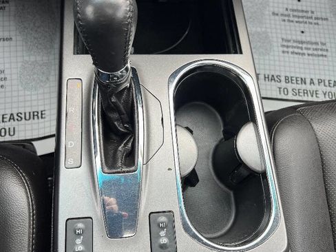 Used 2015 Acura RDX w/Tech AWD 4dr SUV w/Technolog image 39