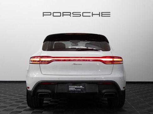 Certified 2023 Porsche Macan AWD/4WD image 6