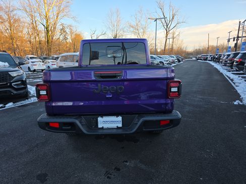 New 2026 Jeep Gladiator Sport AWD/4WD image 20