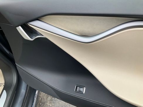Used 2019 Tesla Model S Standard Range AWD/4WD image 72