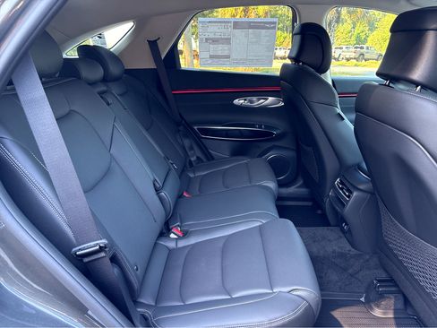 New 2026 Genesis GV70 2.5T image 18