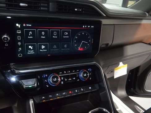 Used 2024 GMC Sierra 1500 Denali w/ Denali Reserve Package image 25