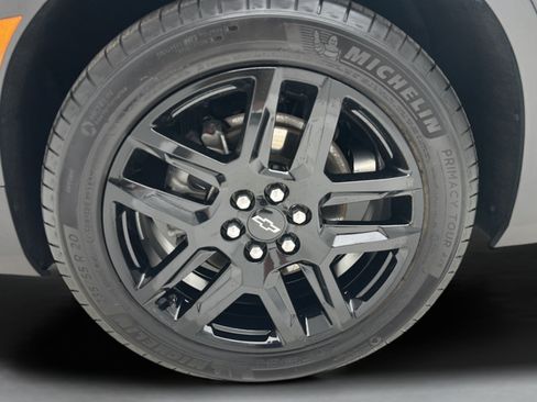 Used 2024 Chevrolet Blazer LT AWD/4WD image 8