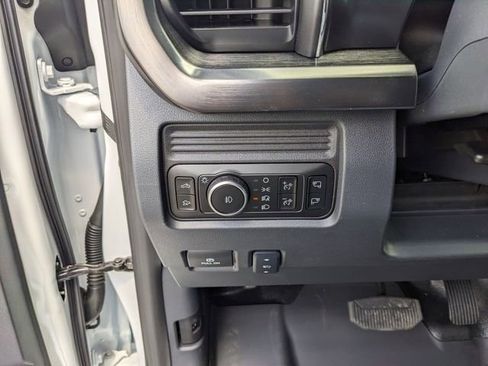 New 2026 Ford F350 Lariat w/ Lariat Premium Package AWD/4WD image 28