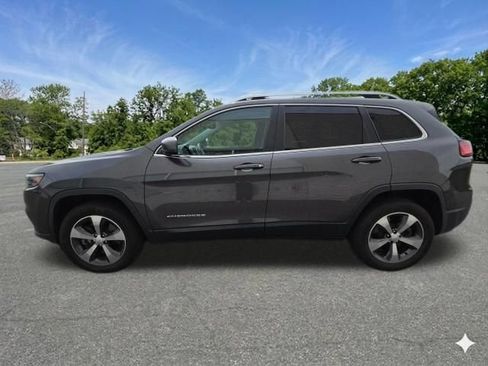 Used 2019 Jeep Cherokee Limited AWD/4WD image 10