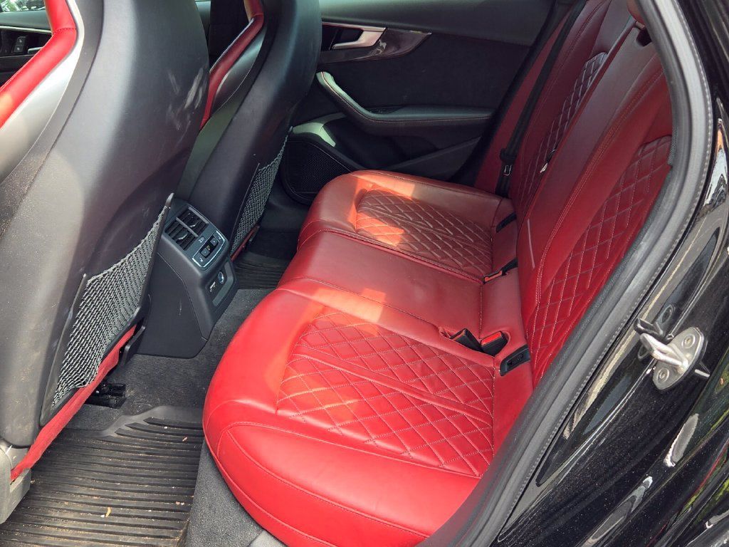 Used 2023 Audi S4 Prestige w/ Prestige Package AWD/4WD image 11