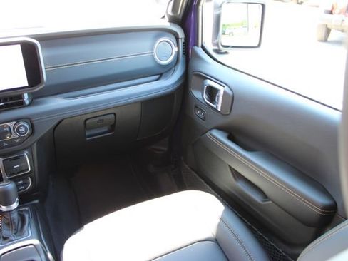 New 2026 Jeep Wrangler Unlimited Sahara AWD/4WD image 45
